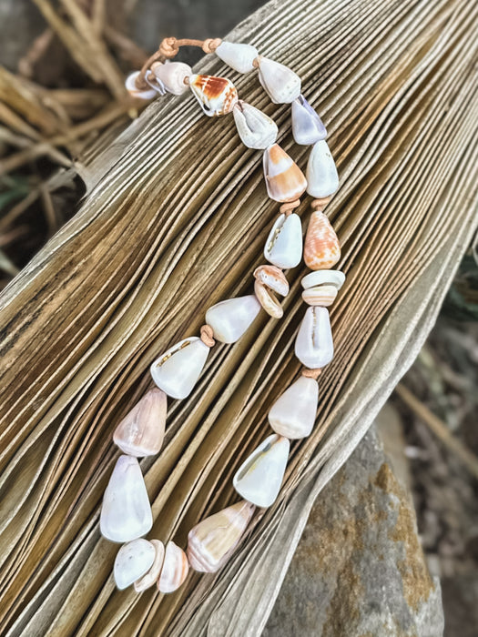 Cone Shell Lei