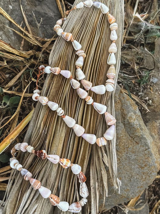 Cone Shell Lei